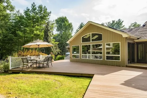 400 Annandale Drive Oyster Bay Cove NY 11791