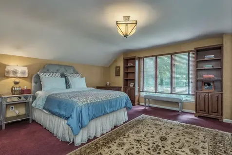 400 Annandale Drive Oyster Bay Cove NY 11791