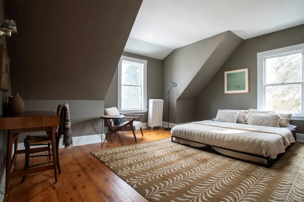 25 Prospect Avenue Catskill NY 12414
