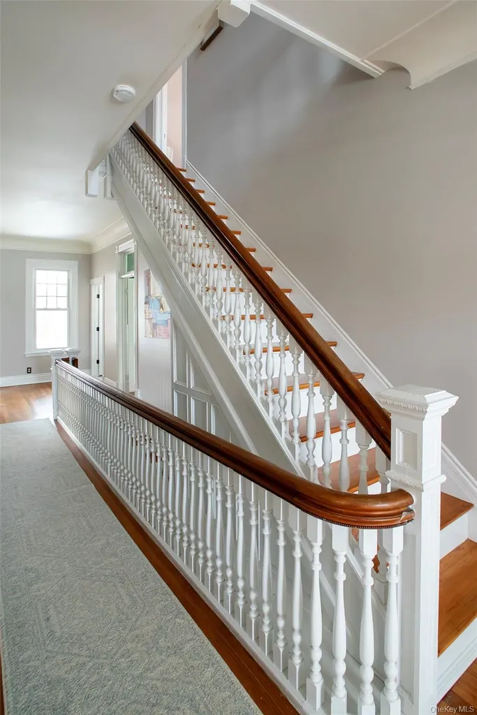 25 Prospect Avenue Catskill NY 12414