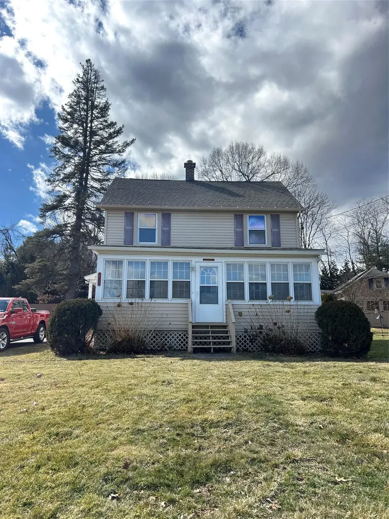 679 South Road Milton NY 12547