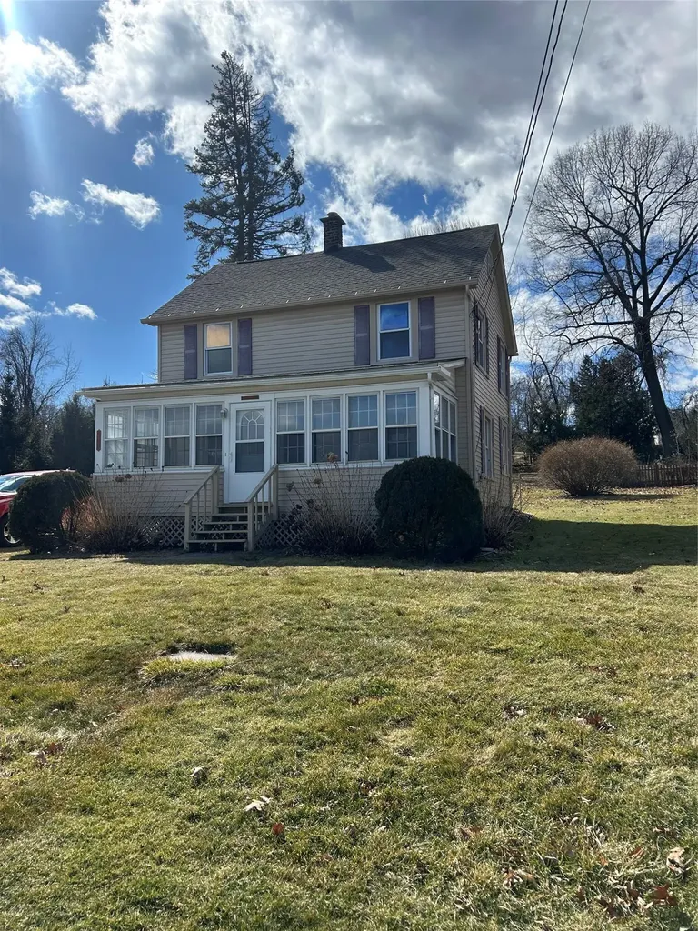 679 South Road Milton NY 12547