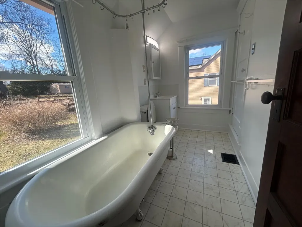679 South Road Milton NY 12547