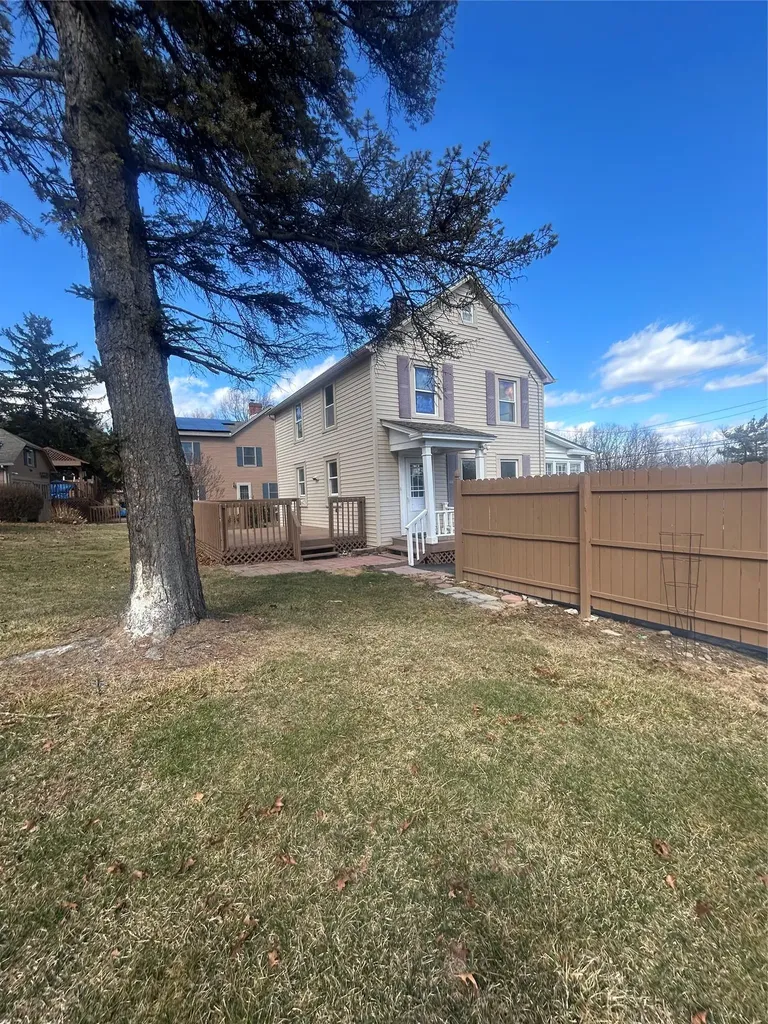 679 South Road Milton NY 12547
