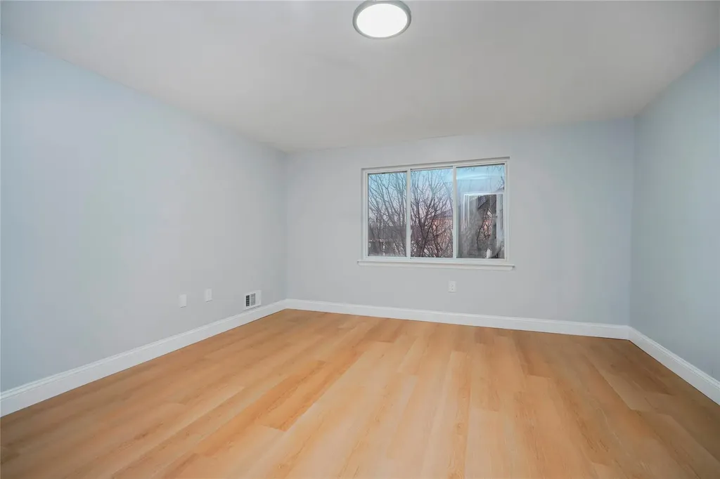 61 Sunset Avenue Staten Island NY 10314