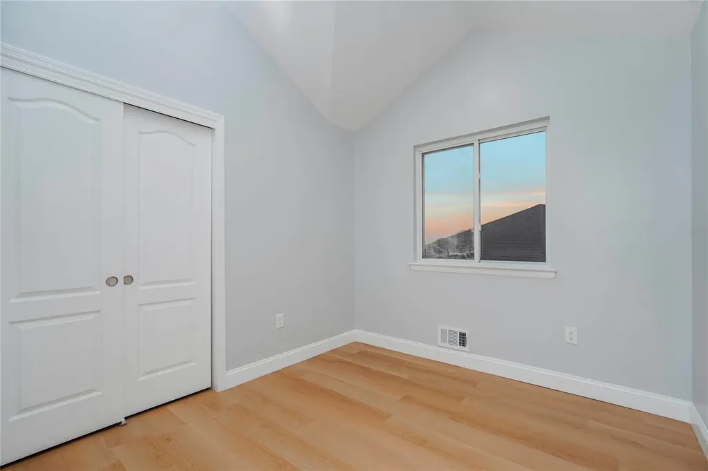 61 Sunset Avenue Staten Island NY 10314