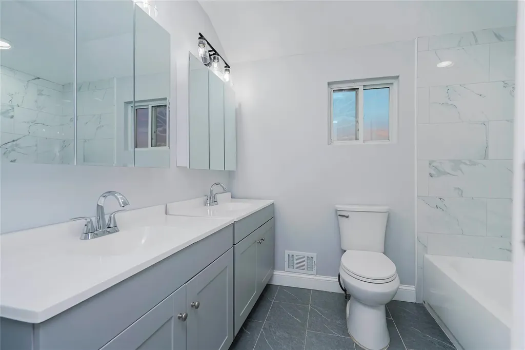 61 Sunset Avenue Staten Island NY 10314
