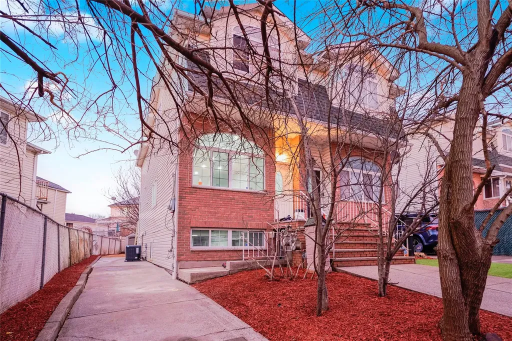 61 Sunset Avenue Staten Island NY 10314