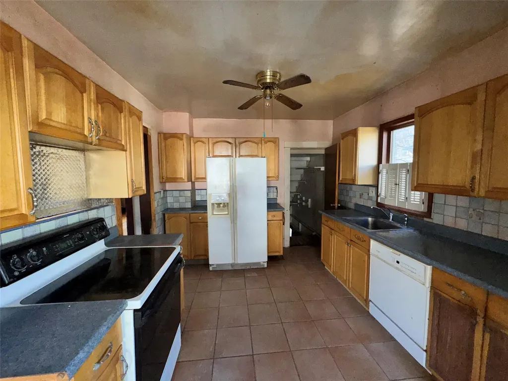 34 Kelsey Road Poughkeepsie NY 12601