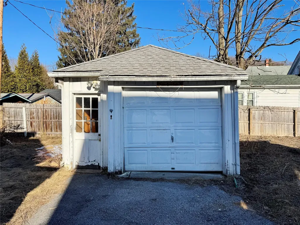 34 Kelsey Road Poughkeepsie NY 12601