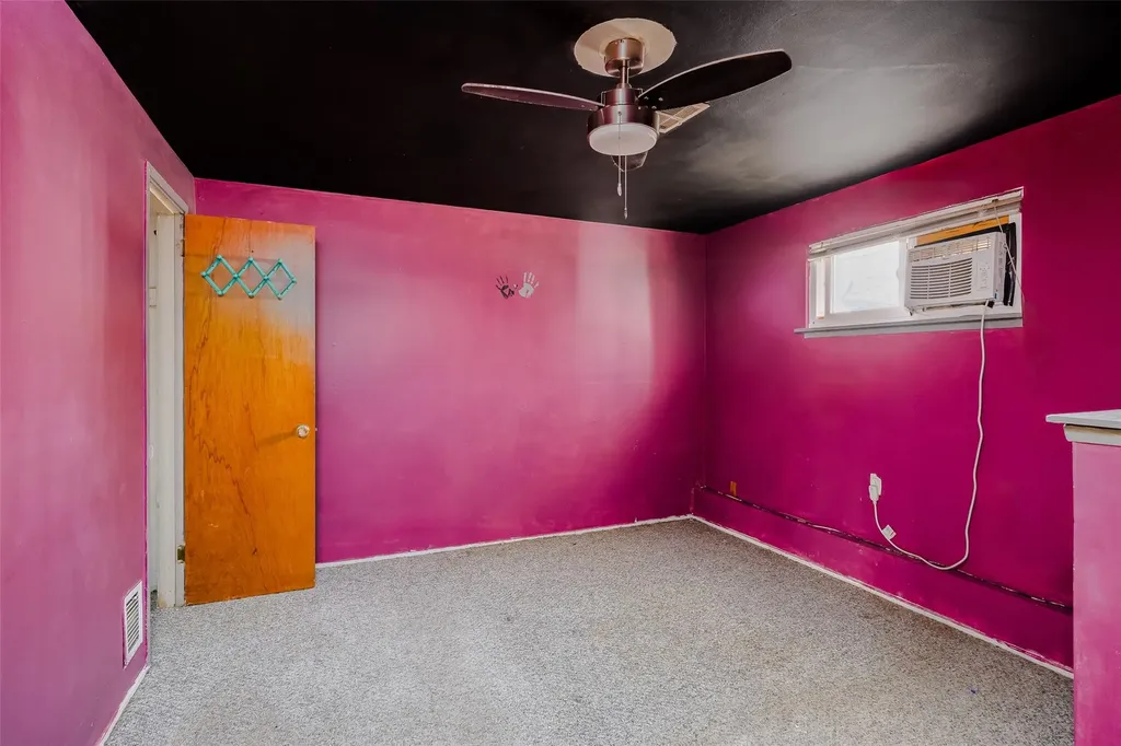 65 Byron Way Oakdale NY 11769