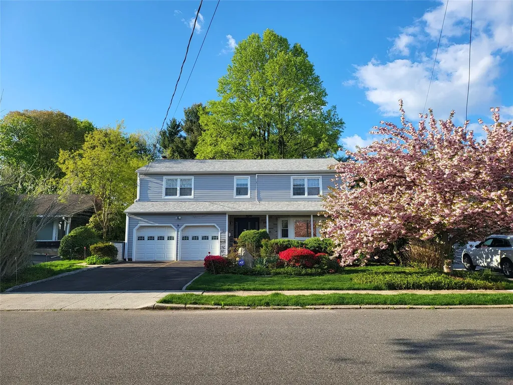 9 Albert Avenue Syosset NY 11791