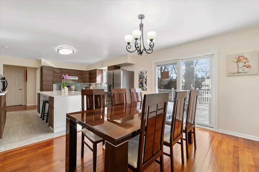 9 Albert Avenue Syosset NY 11791