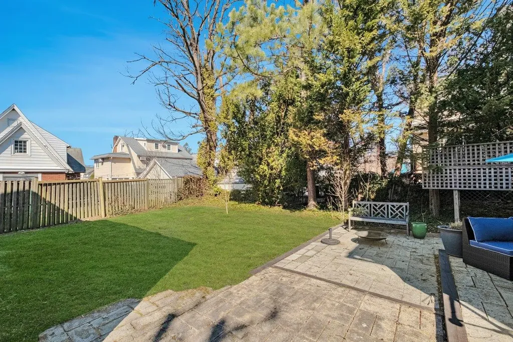 46 Harvard Court White Plains NY 10605