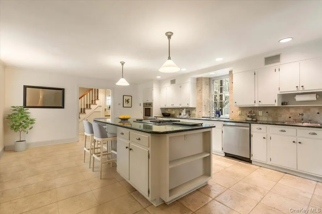 5 Belmont Drive Irvington NY 10533