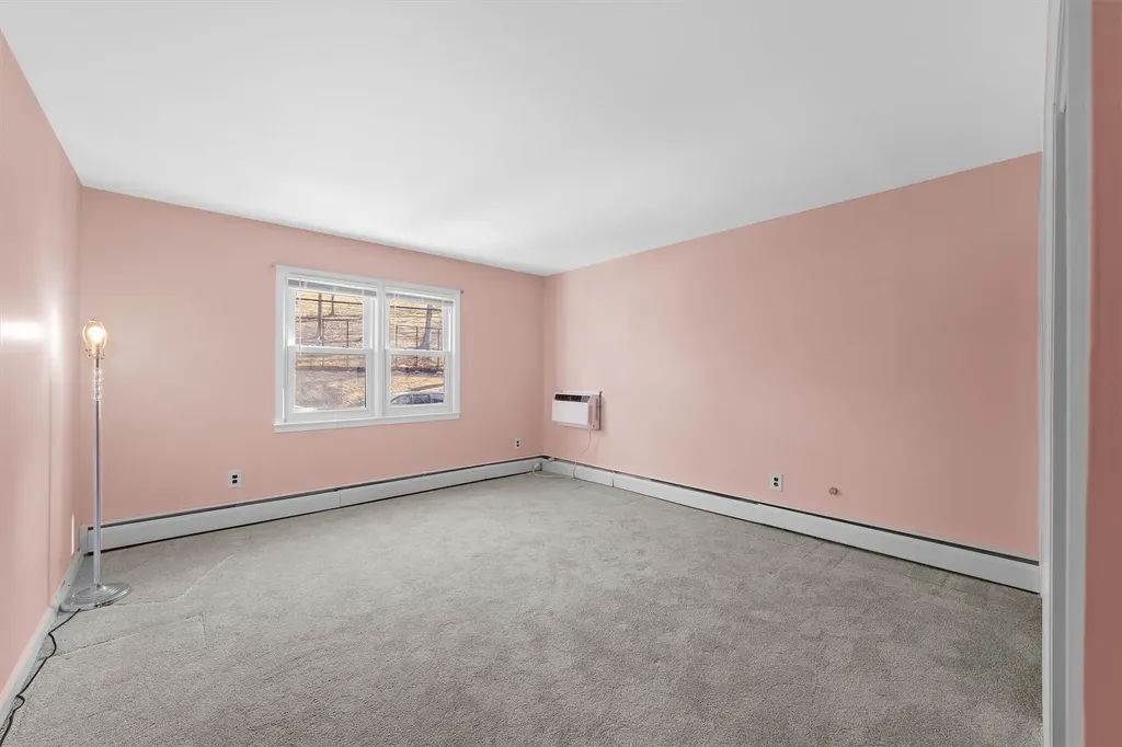105 Hillview Avenue Yonkers NY 10704