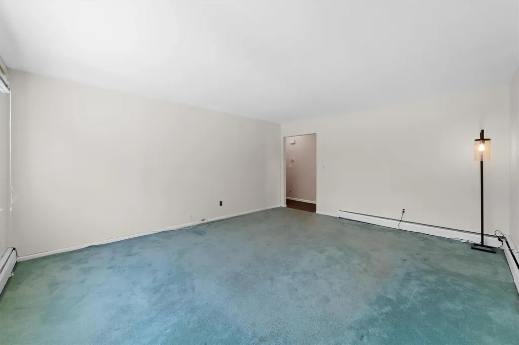 105 Hillview Avenue Yonkers NY 10704