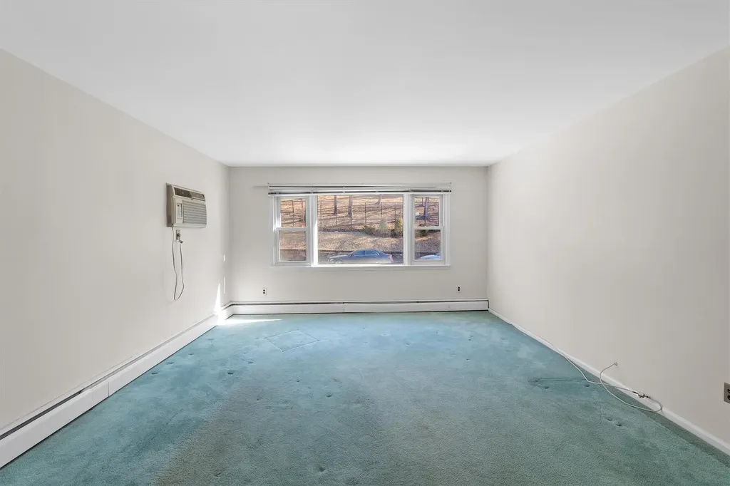 105 Hillview Avenue Yonkers NY 10704