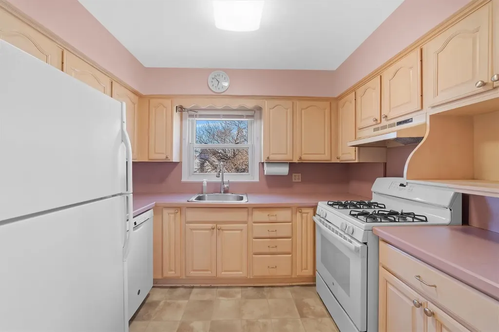 105 Hillview Avenue Yonkers NY 10704