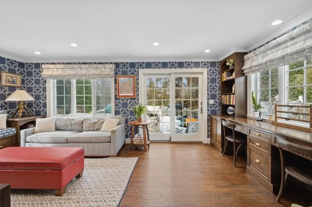 97 Aka 101 Boulder Trail Bronxville NY 10708