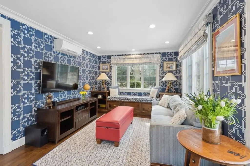 97 Aka 101 Boulder Trail Bronxville NY 10708