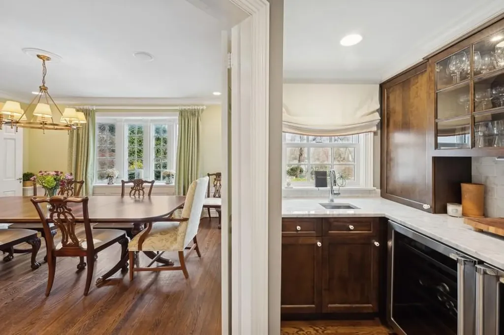 97 Aka 101 Boulder Trail Bronxville NY 10708