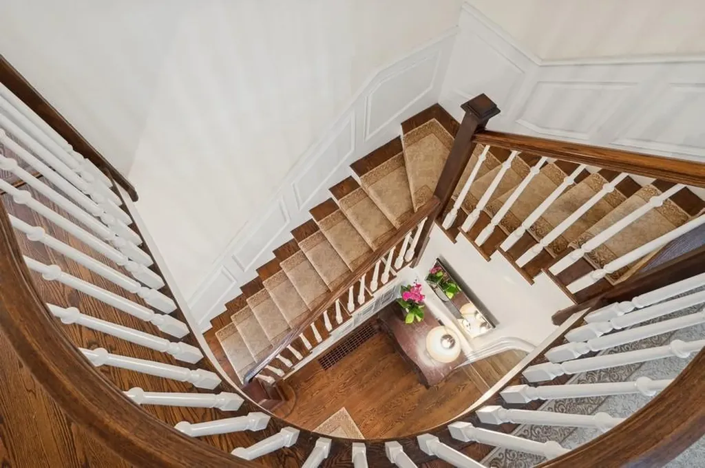 97 Aka 101 Boulder Trail Bronxville NY 10708