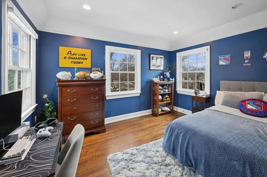 97 Aka 101 Boulder Trail Bronxville NY 10708