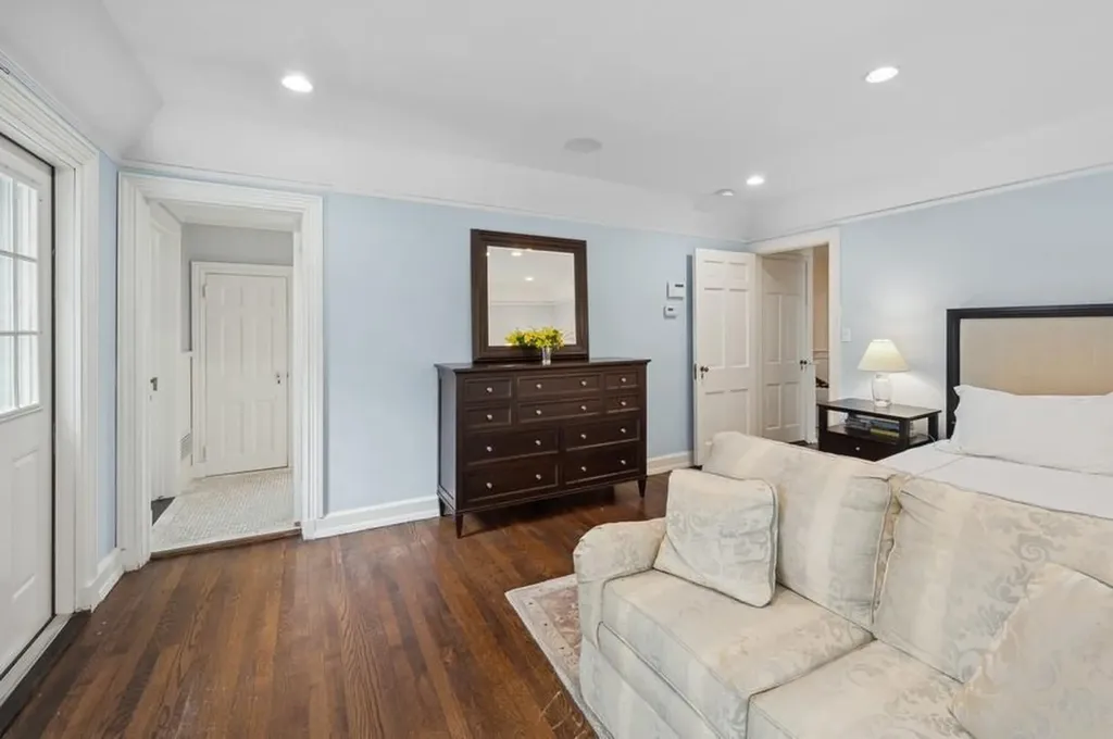 97 Aka 101 Boulder Trail Bronxville NY 10708