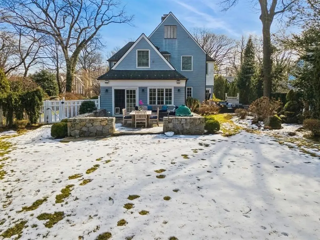 97 Aka 101 Boulder Trail Bronxville NY 10708