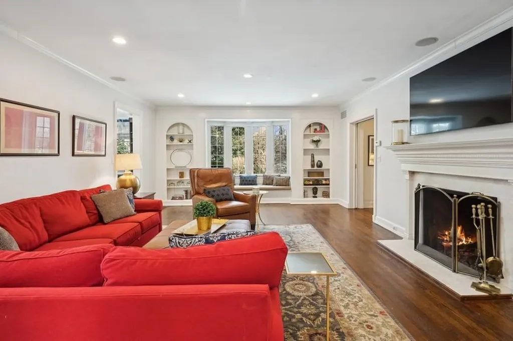 97 Aka 101 Boulder Trail Bronxville NY 10708