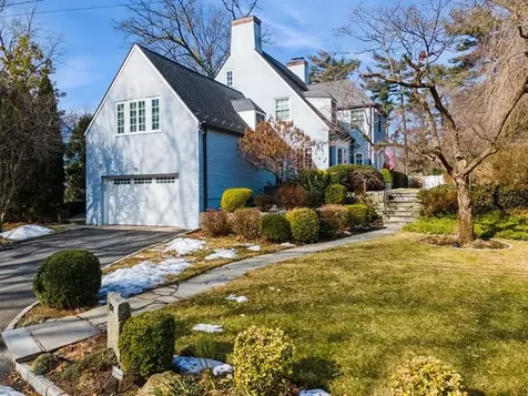 97 Aka 101 Boulder Trail Bronxville NY 10708