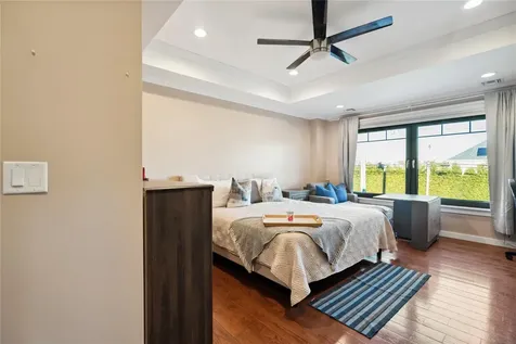 1260 Smithtown Avenue Bohemia NY 11716