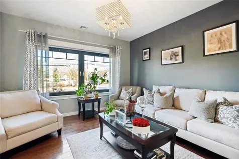 1260 Smithtown Avenue Bohemia NY 11716