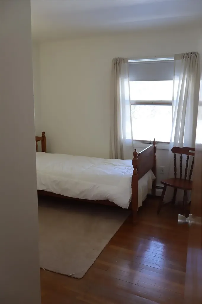 85 Round Hill Road Poughkeepsie NY 12603