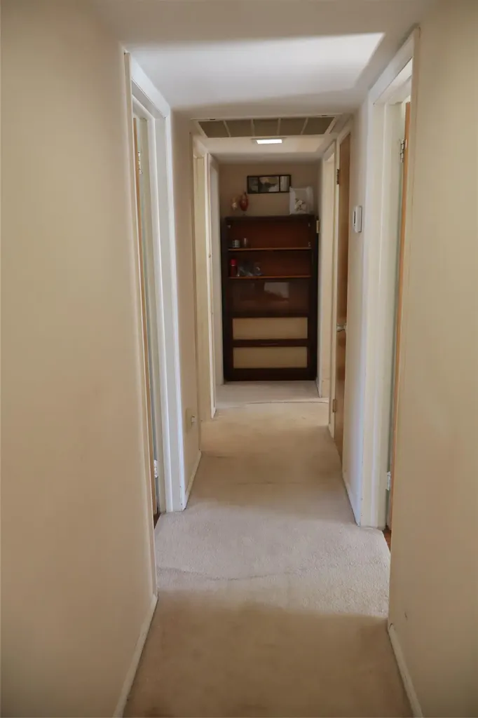 85 Round Hill Road Poughkeepsie NY 12603