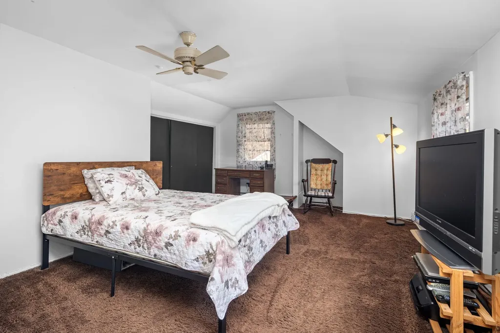 26 Linn Place Yonkers NY 10705