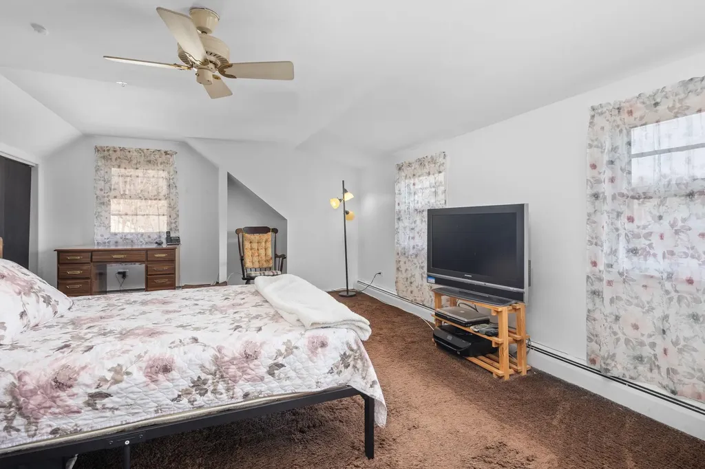 26 Linn Place Yonkers NY 10705