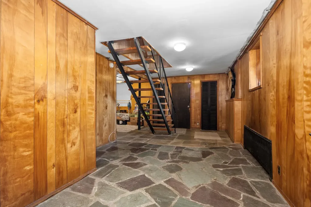 26 Linn Place Yonkers NY 10705