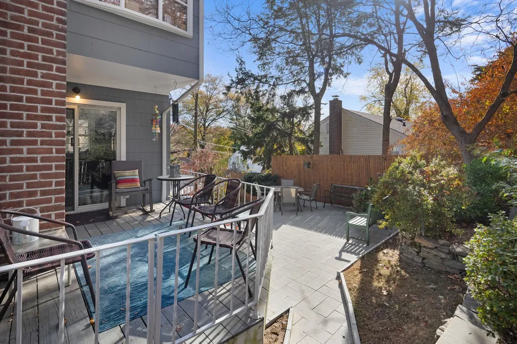 26 Linn Place Yonkers NY 10705