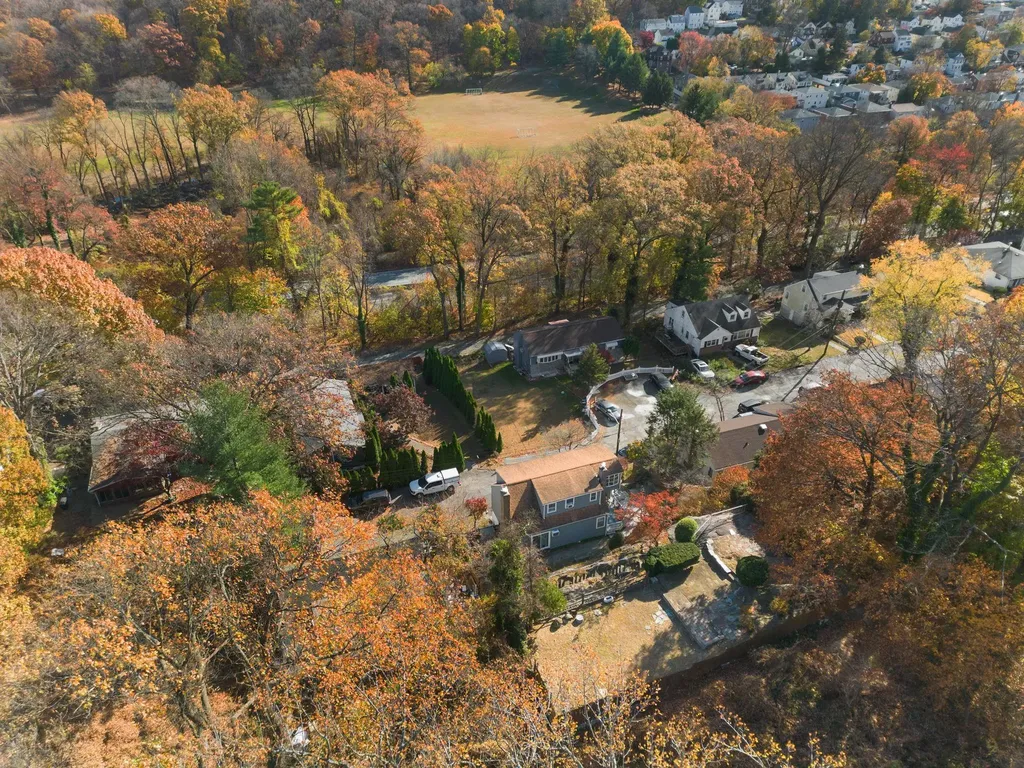 26 Linn Place Yonkers NY 10705