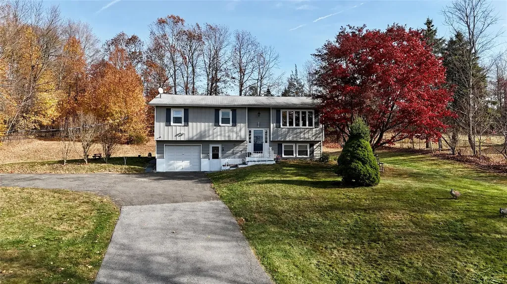 322 Plattekill Ardonia Road Wallkill NY 12589