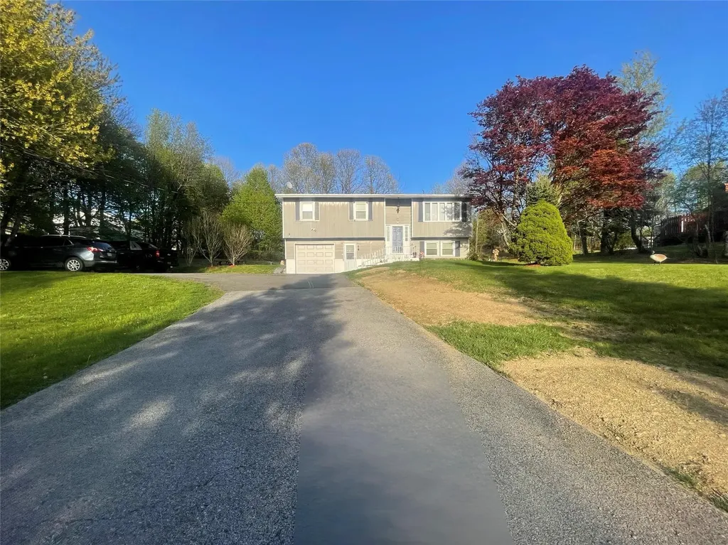 322 Plattekill Ardonia Road Wallkill NY 12589