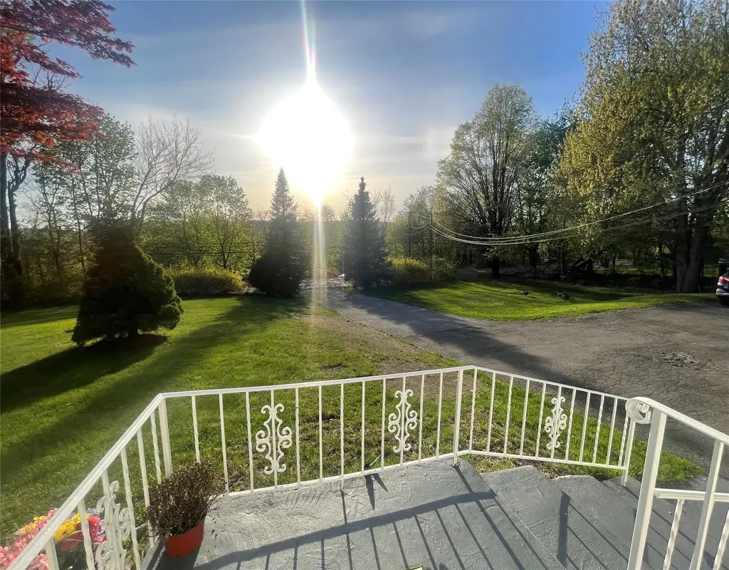 322 Plattekill Ardonia Road Wallkill NY 12589