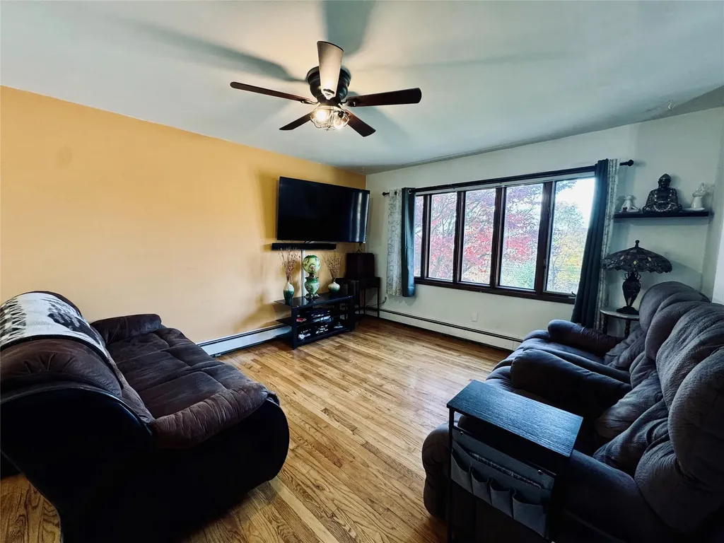 322 Plattekill Ardonia Road Wallkill NY 12589