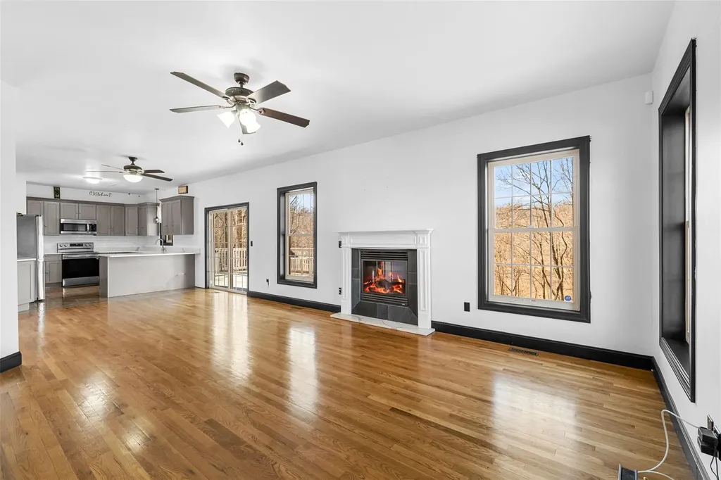 89 Old Post Road Marlboro NY 12542