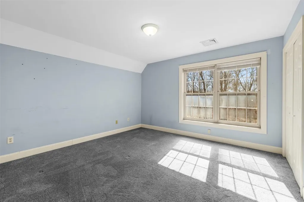 89 Old Post Road Marlboro NY 12542