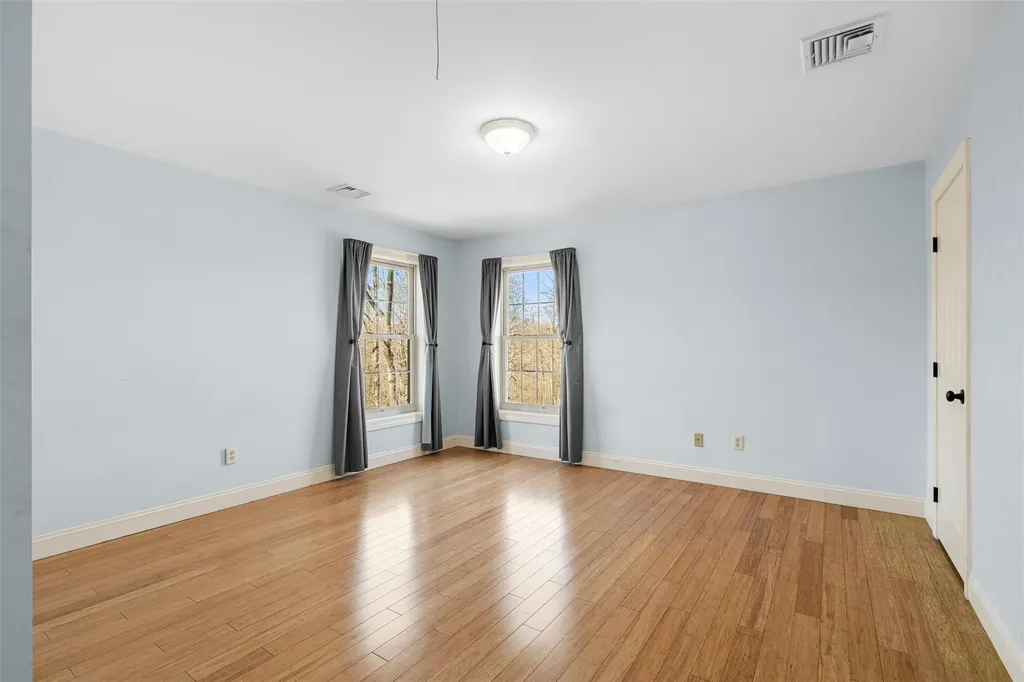 89 Old Post Road Marlboro NY 12542