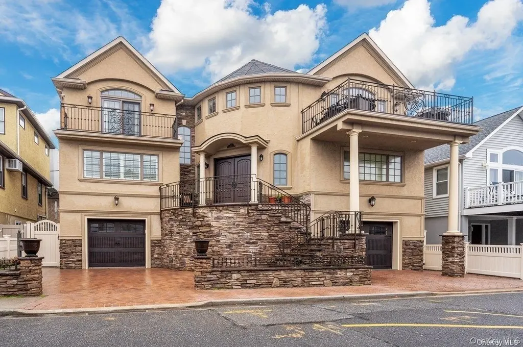 91 Virginia Avenue Long Beach NY 11561