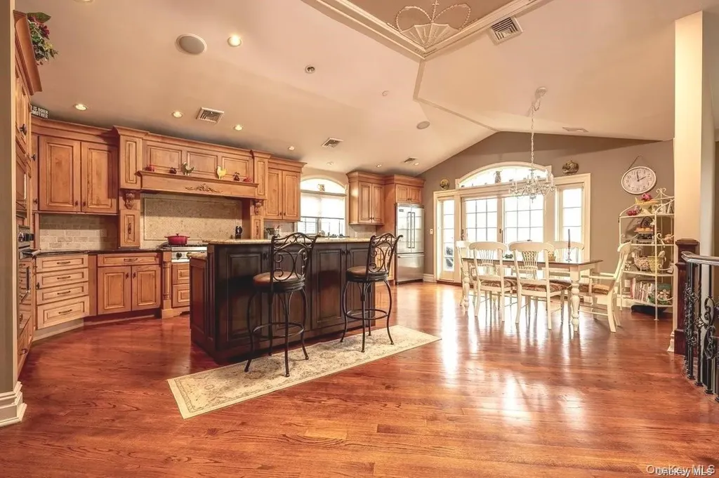 91 Virginia Avenue Long Beach NY 11561